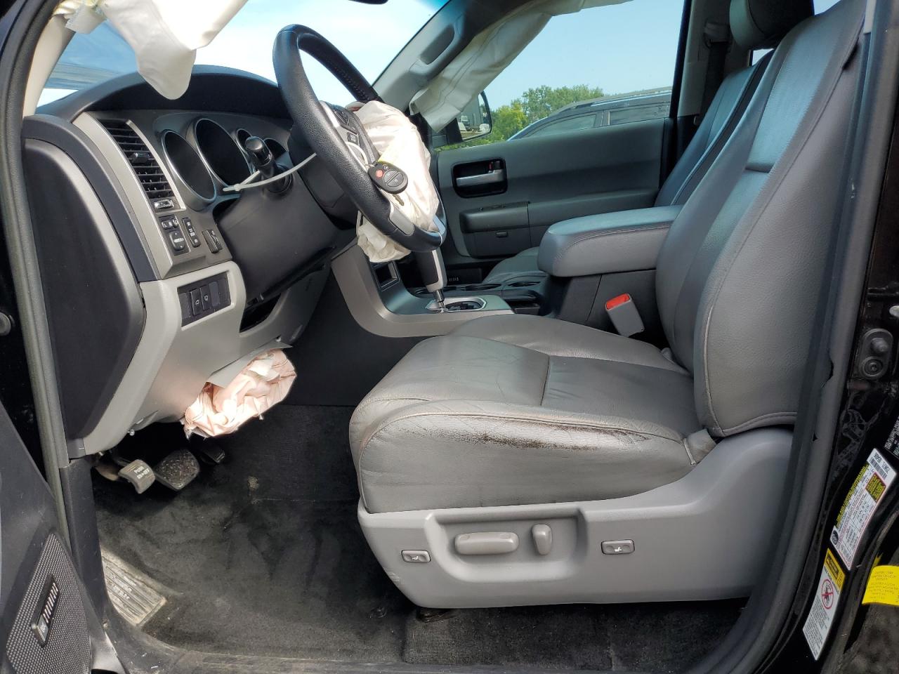 TOYOTA SEQUOIA LIMITED