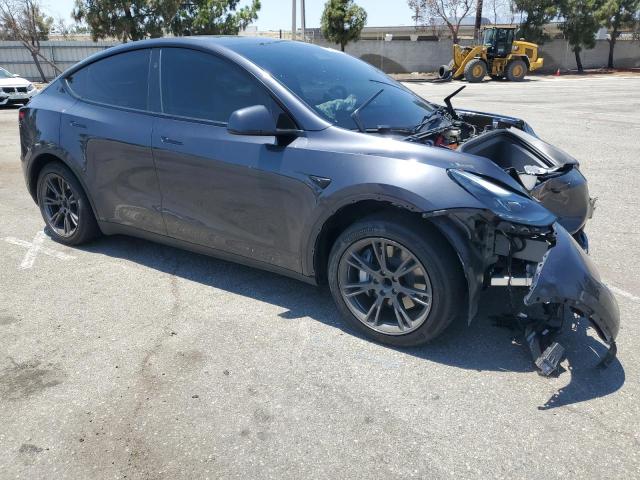 2024 TESLA MODEL Y 7SAYGDED8RF126397