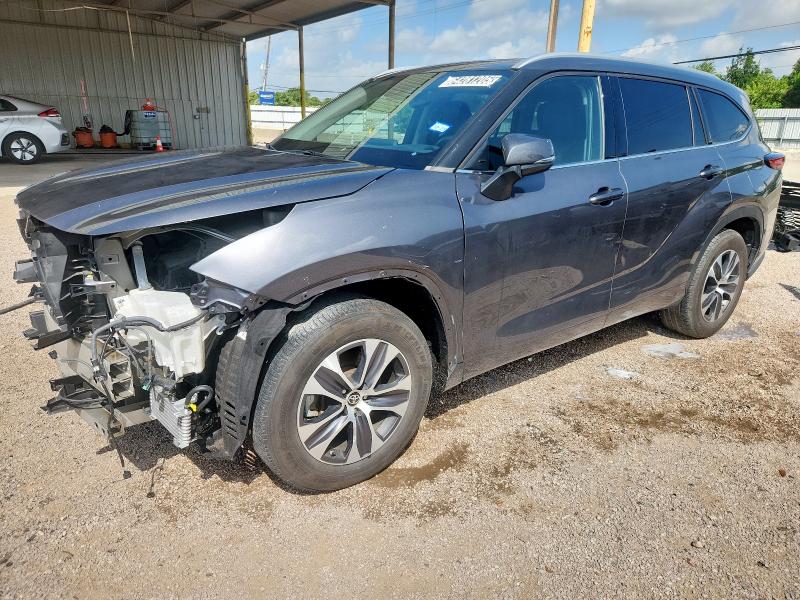 TOYOTA HIGHLANDER
