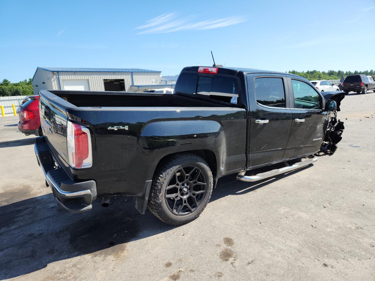 GMC CANYON SLT