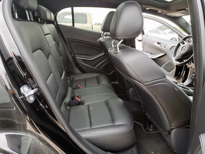 2019 MERCEDES-BENZ GLA 250 - WDCTG4EB1KJ549840