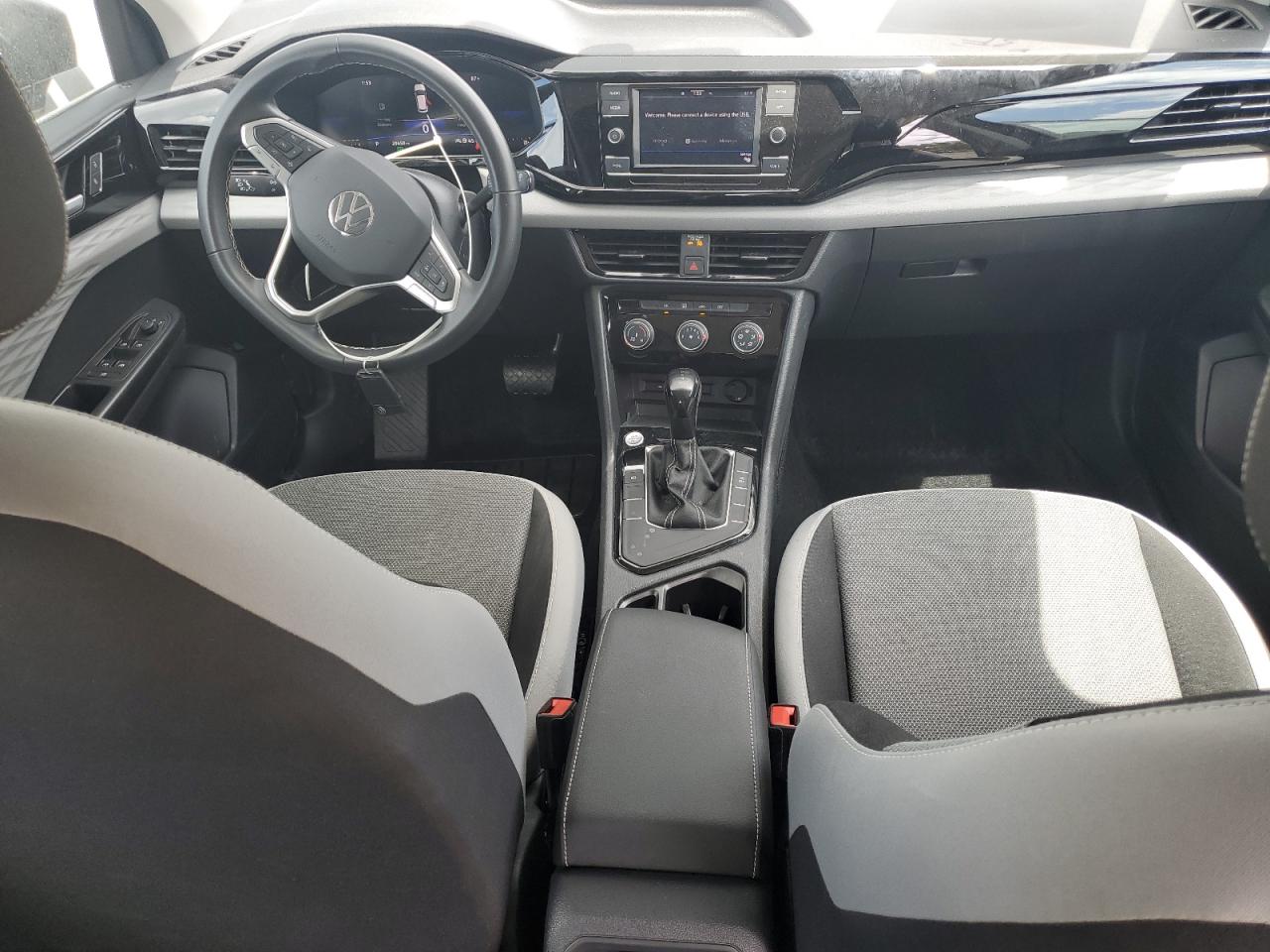 VOLKSWAGEN TAOS S