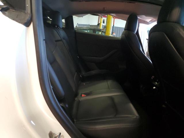 2021 TESLA MODEL Y 5YJYGDEE4MF086527