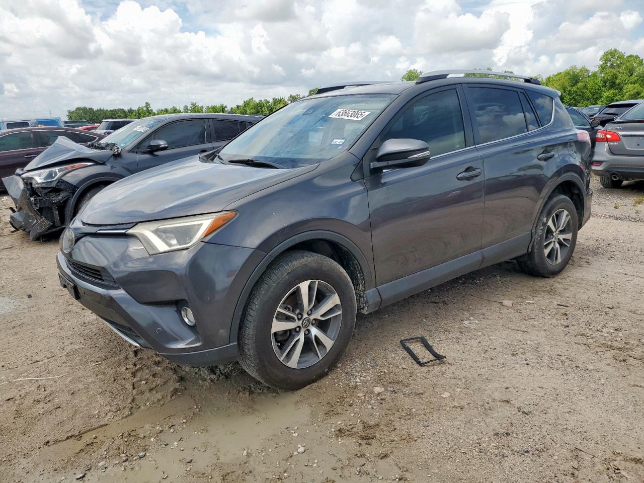 TOYOTA RAV4 XLE
