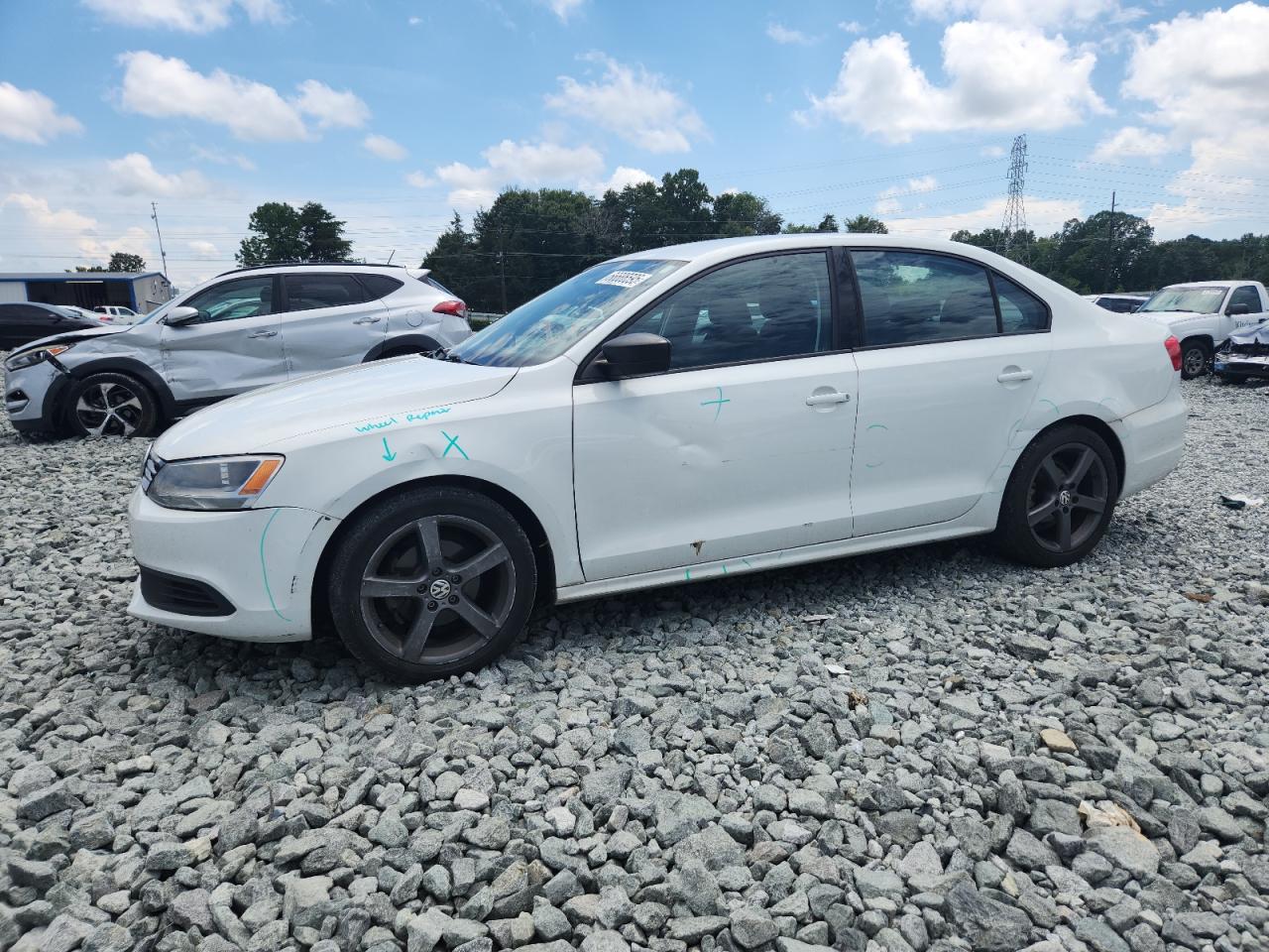 VOLKSWAGEN JETTA BASE