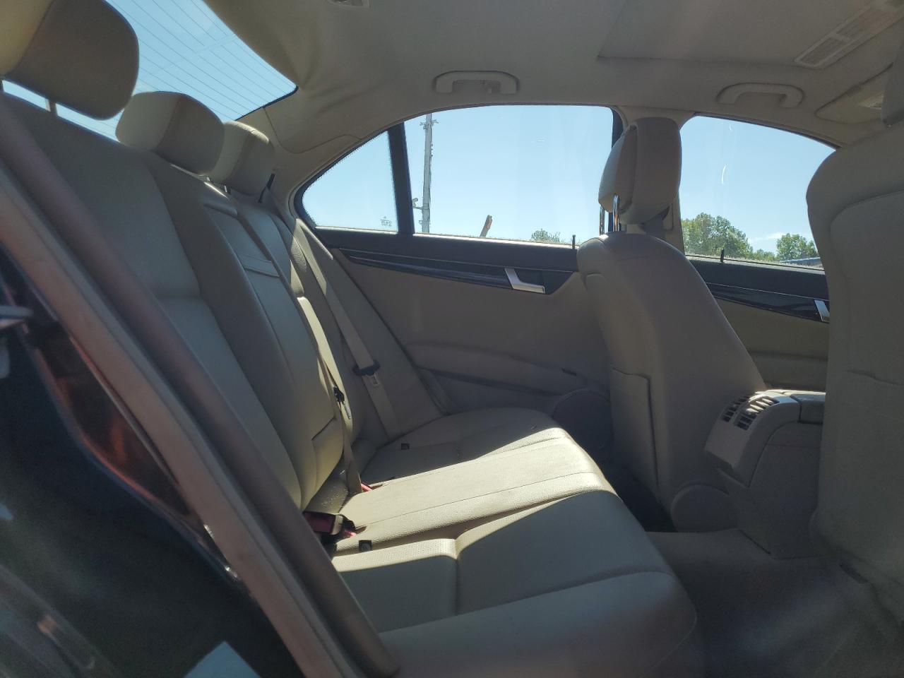 MERCEDES-BENZ C-CLASS 300 4MATIC