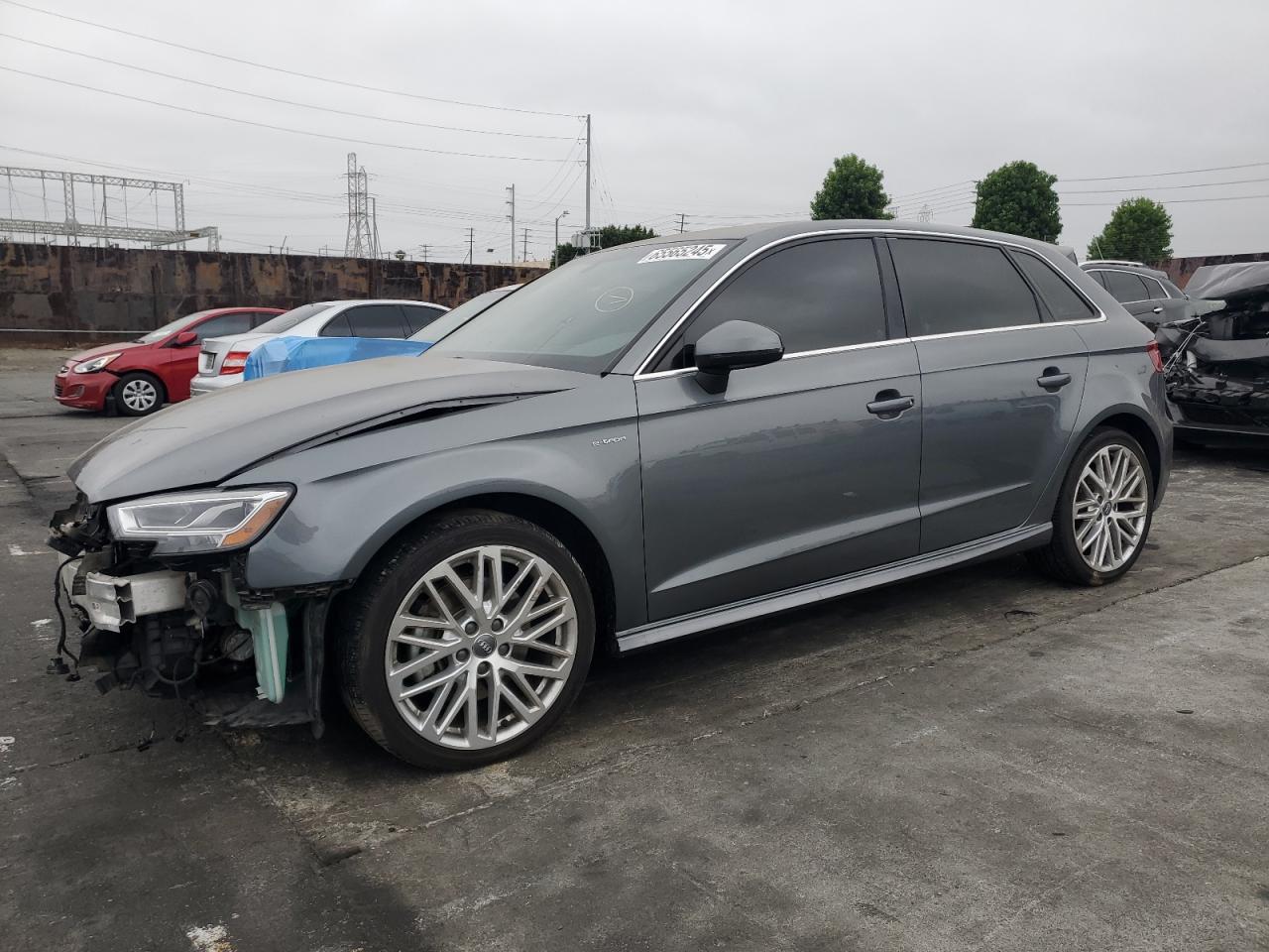 AUDI A3 E-TRON PREMIUM PLUS