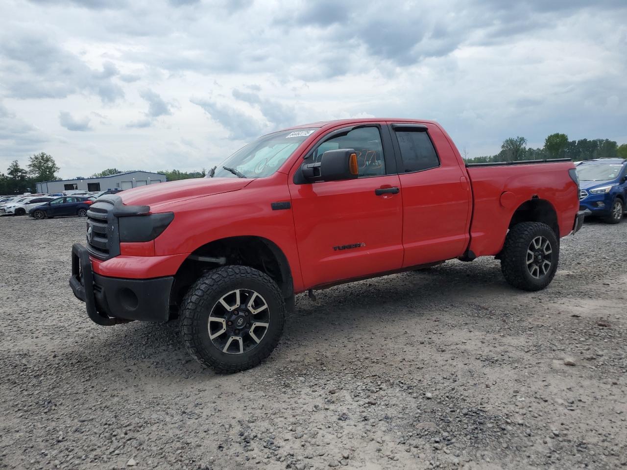 TOYOTA TUNDRA DOUBLE CAB SR5