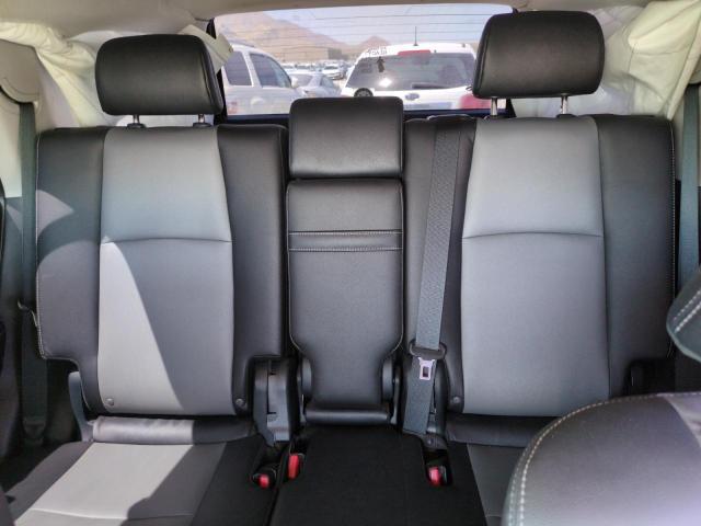 2020 TOYOTA 4RUNNER SR JTEBU5JR8L5777178
