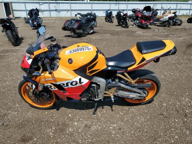 2013 HONDA CBR600 JH2PC40J4DK000090
