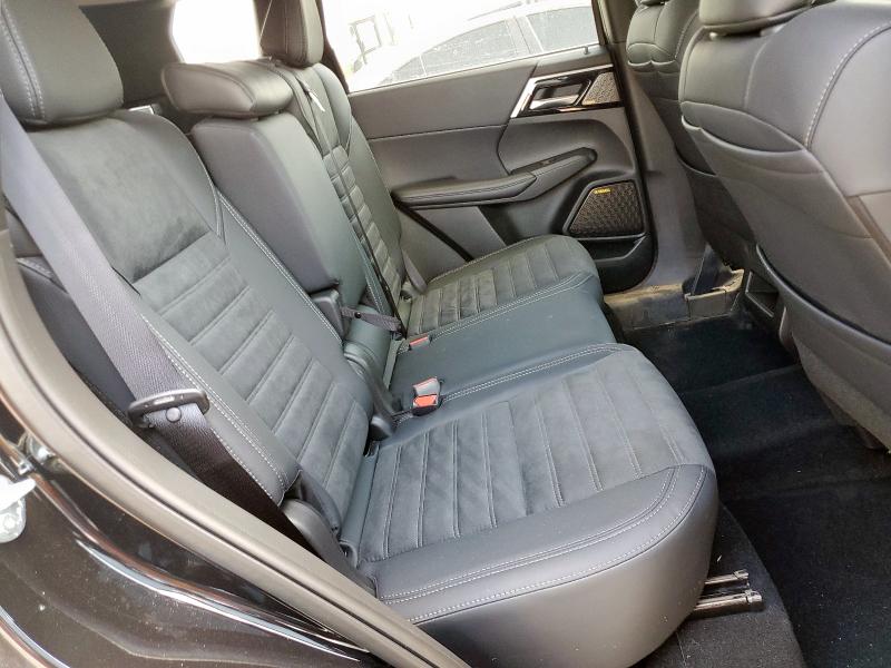 2025 MITSUBISHI OUTLANDER SE JA4J3VA85SZ023733