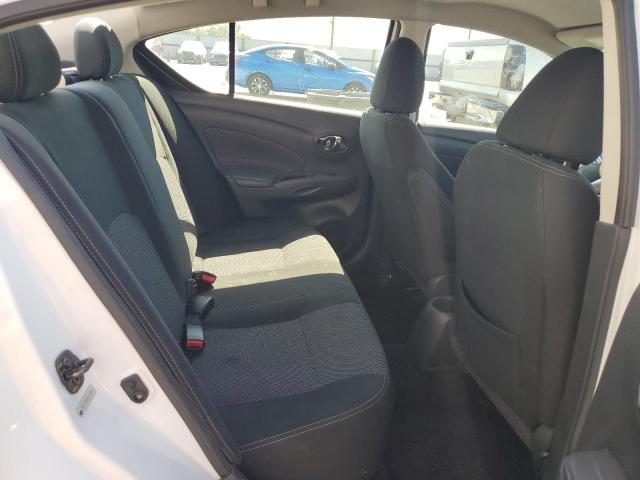 2019 NISSAN VERSA S 3N1CN7AP7KL869691