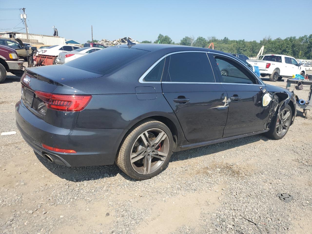 AUDI A4 PREMIUM PLUS