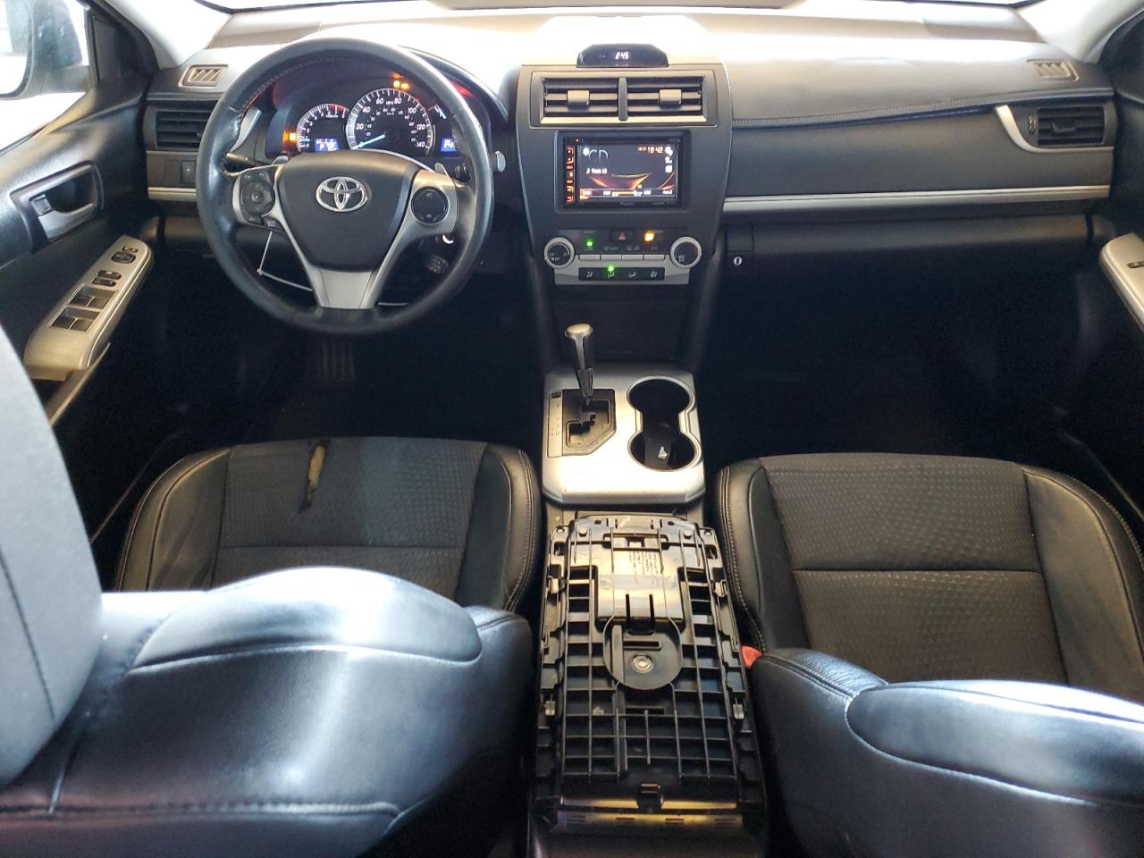 TOYOTA CAMRY L