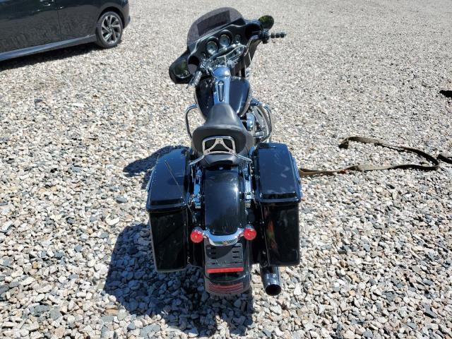 2010 HARLEY-DAVIDSON FLHX - 1HD1KB419AB650043