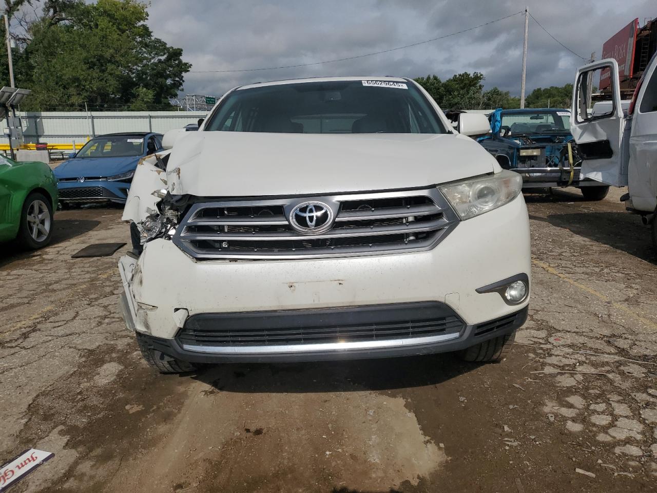 TOYOTA HIGHLANDER LIMITED
