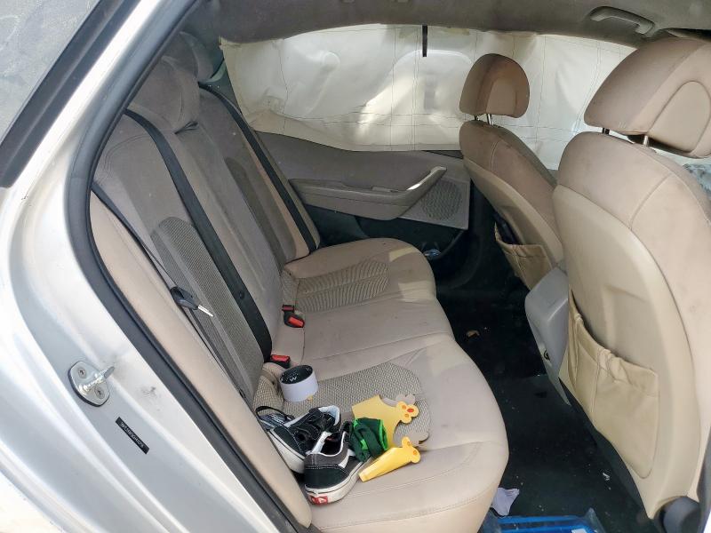 2016 HYUNDAI SONATA SE - 5NPE24AF9GH410156