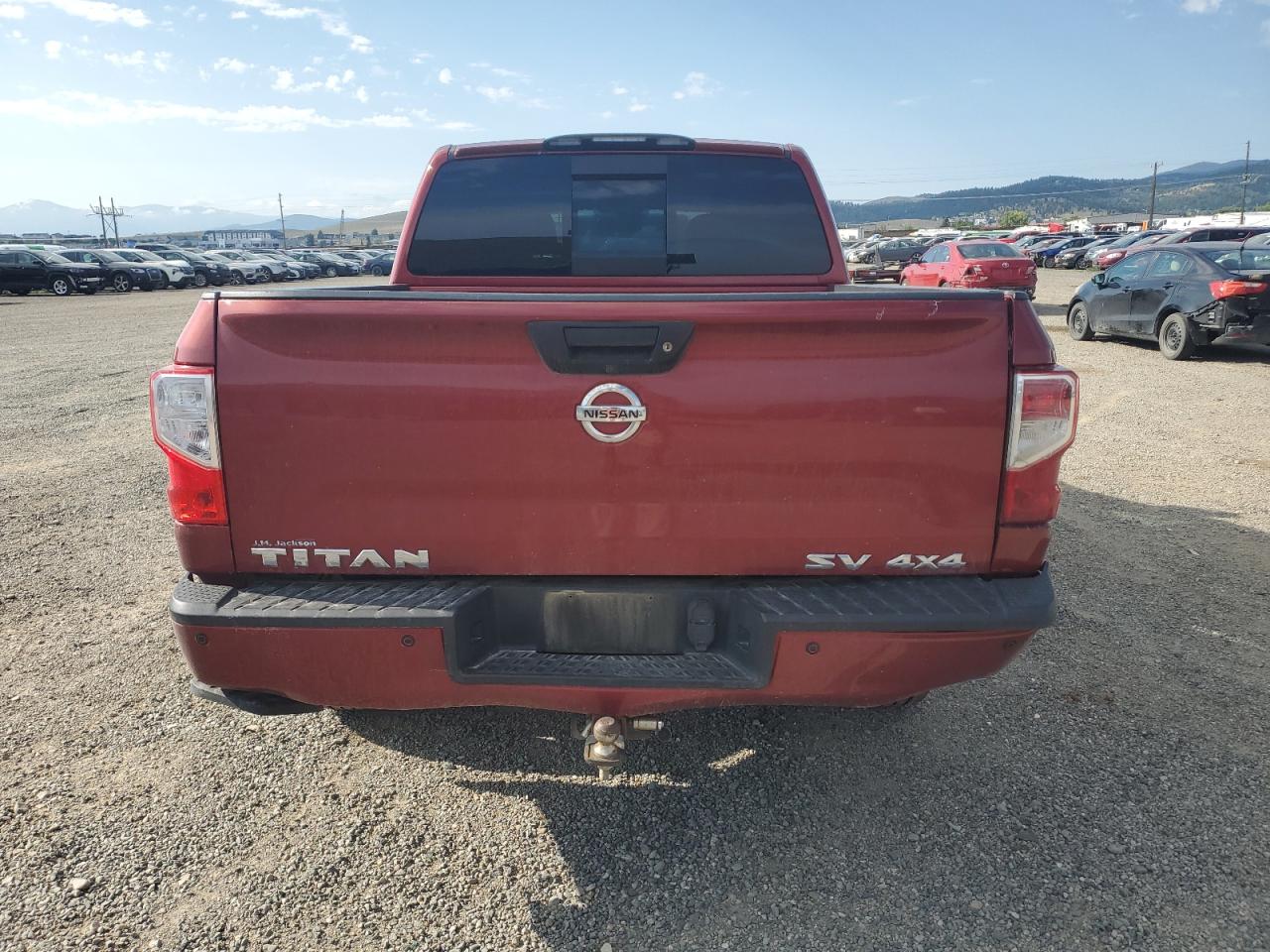 NISSAN TITAN SV