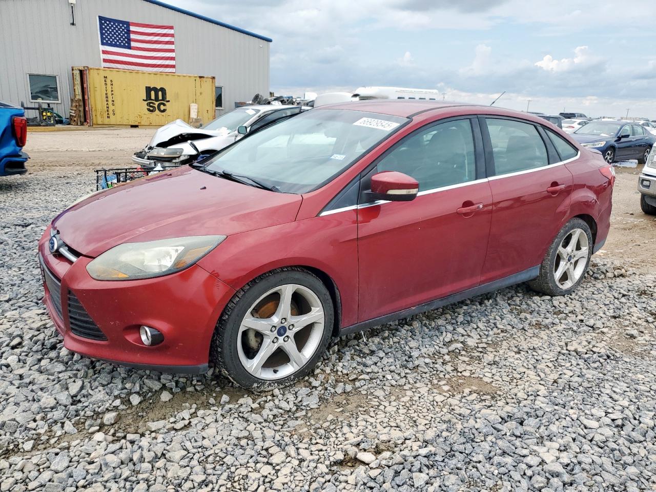 FORD FOCUS TITANIUM