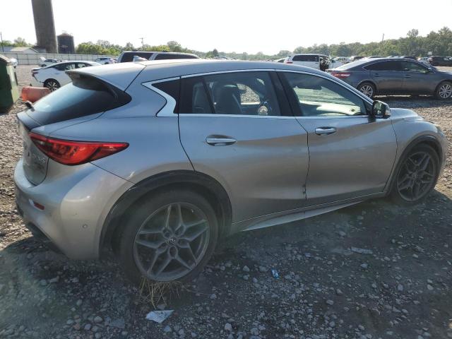 2018 INFINITI QX30 BASE SJKCH5CP1JA040415