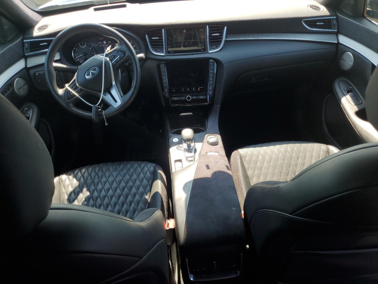 INFINITI QX50 AUTOGRAPH