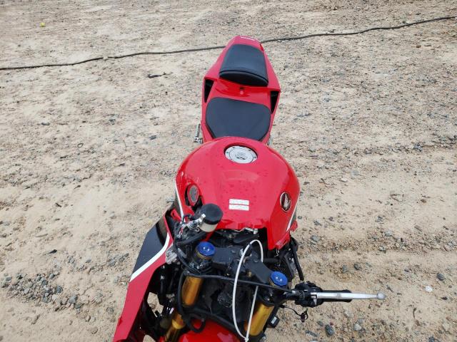 2018 HONDA CBR600 RR JH2PC40J6JK400342