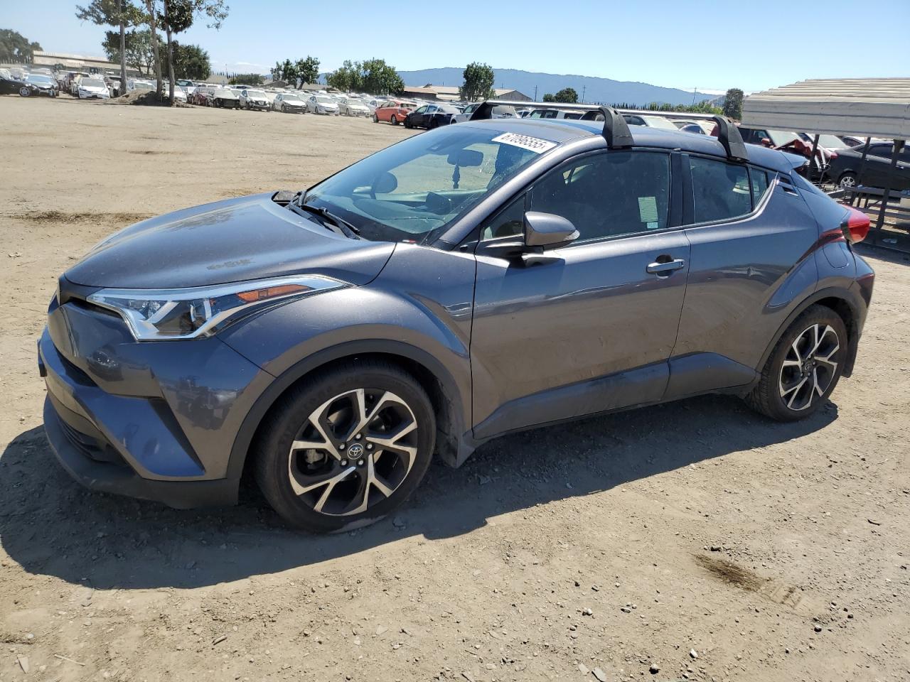 TOYOTA C-HR XLE
