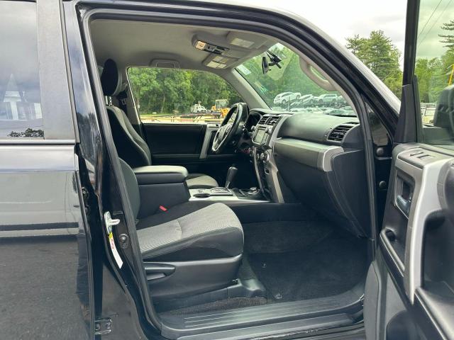 2017 TOYOTA 4RUNNER SR JTEBU5JR6H5415941