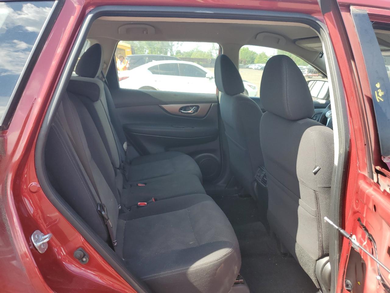 Nissan Rogue s 2016