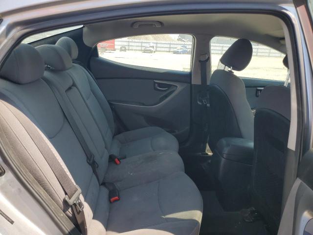 2015 HYUNDAI ELANTRA SE - 5NPDH4AE5FH561947
