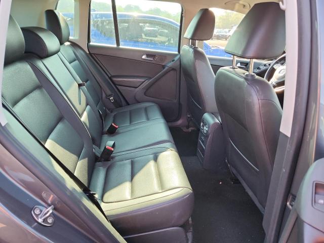 2015 VOLKSWAGEN TIGUAN S - WVGBV7AX5FW517763