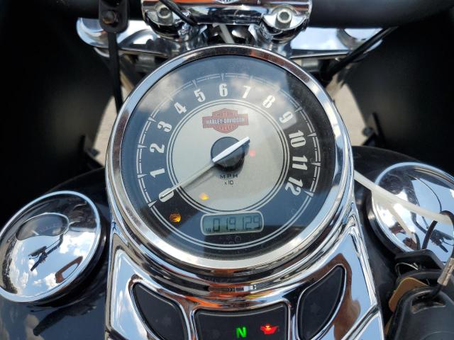 2011 HARLEY-DAVIDSON FLSTC - 1HD1BW537BB014472