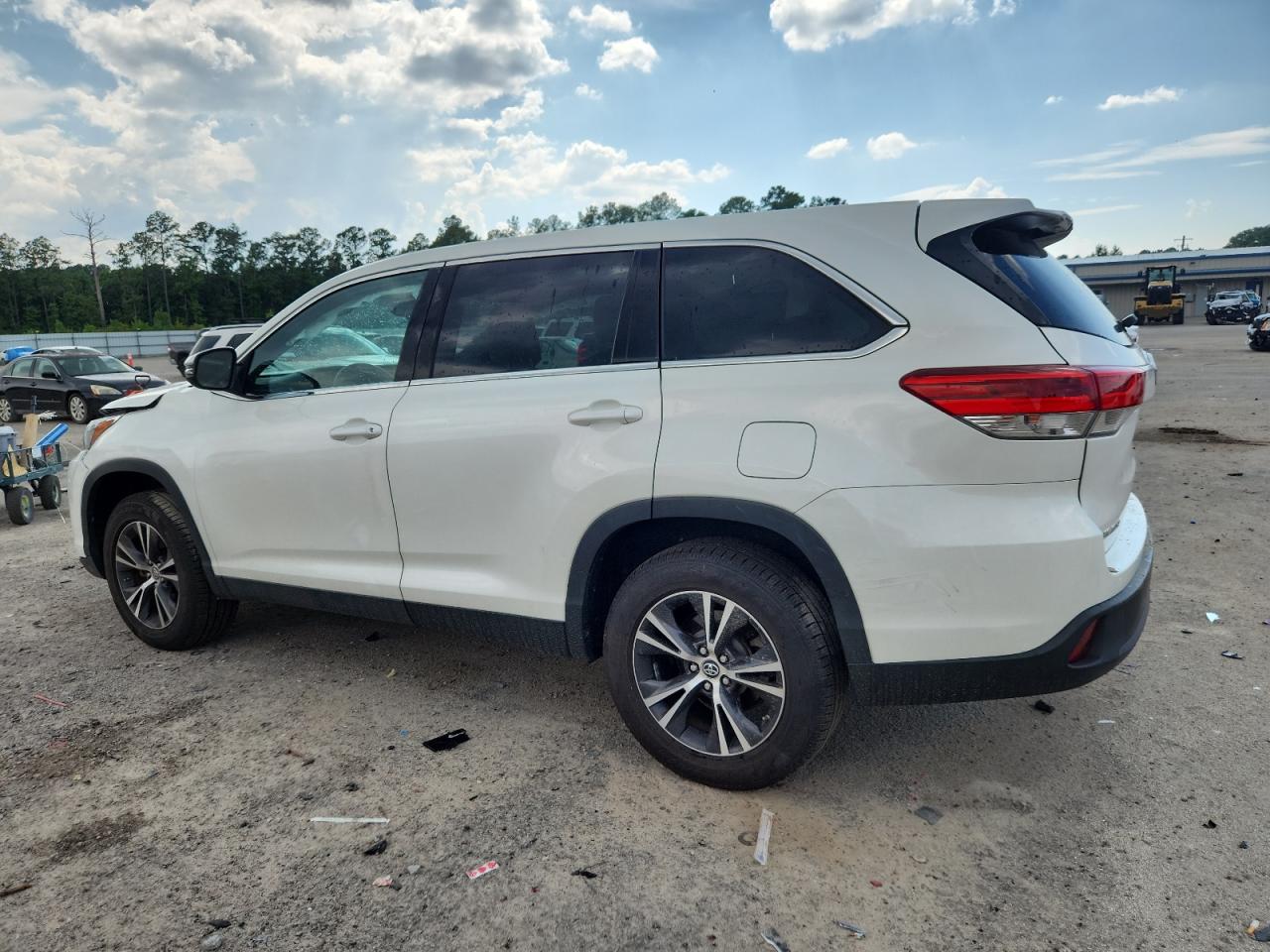 TOYOTA HIGHLANDER LE