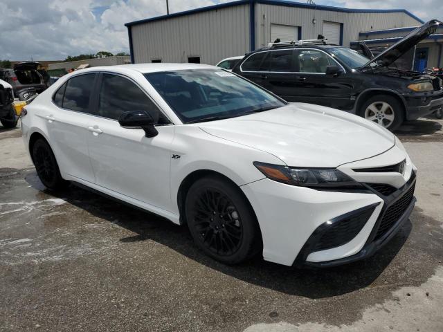 Vin: 4t1g11ak1pu739703, lot: 62861545, toyota camry se night shade 20234