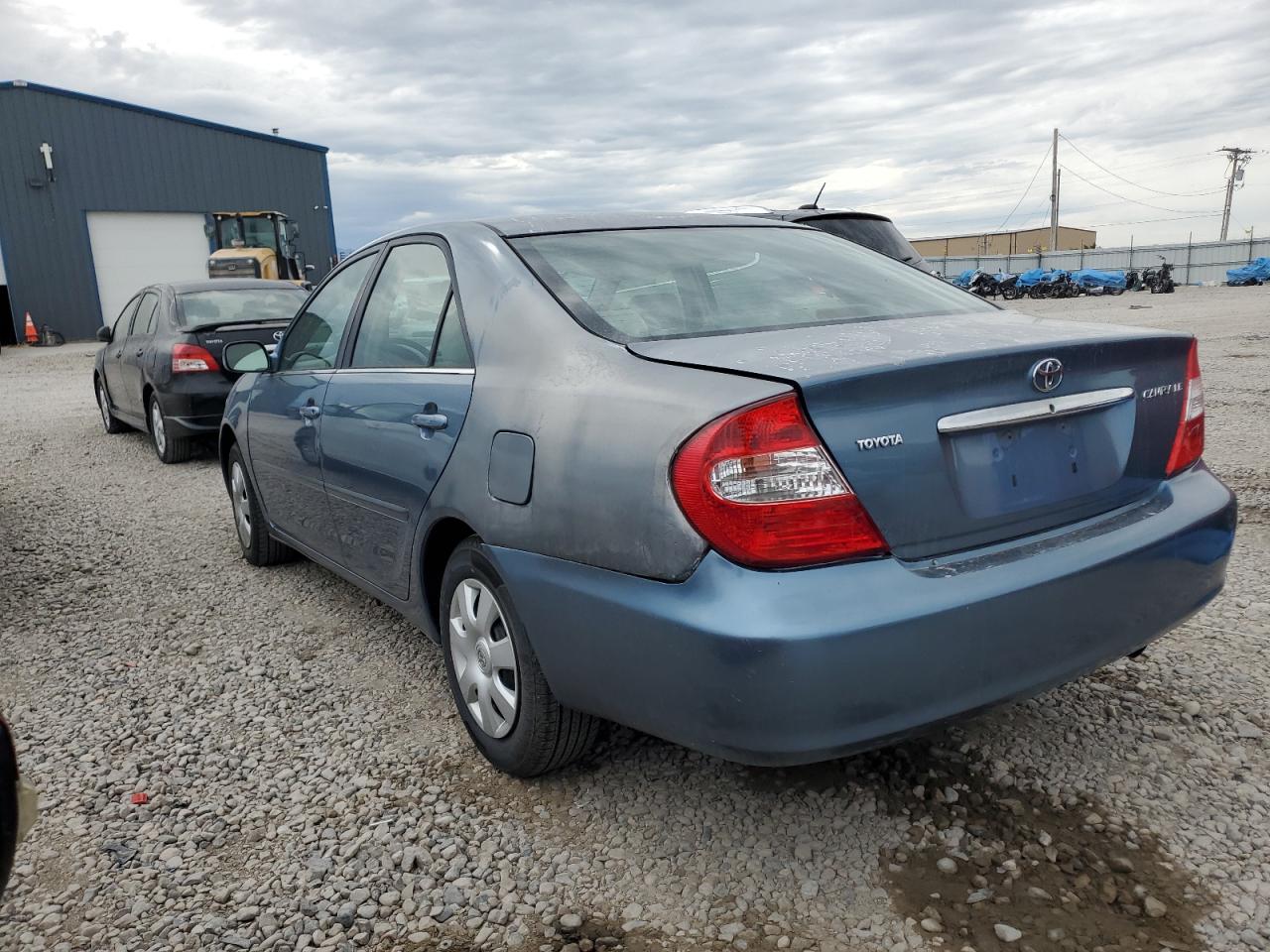 Toyota Camry le 2003