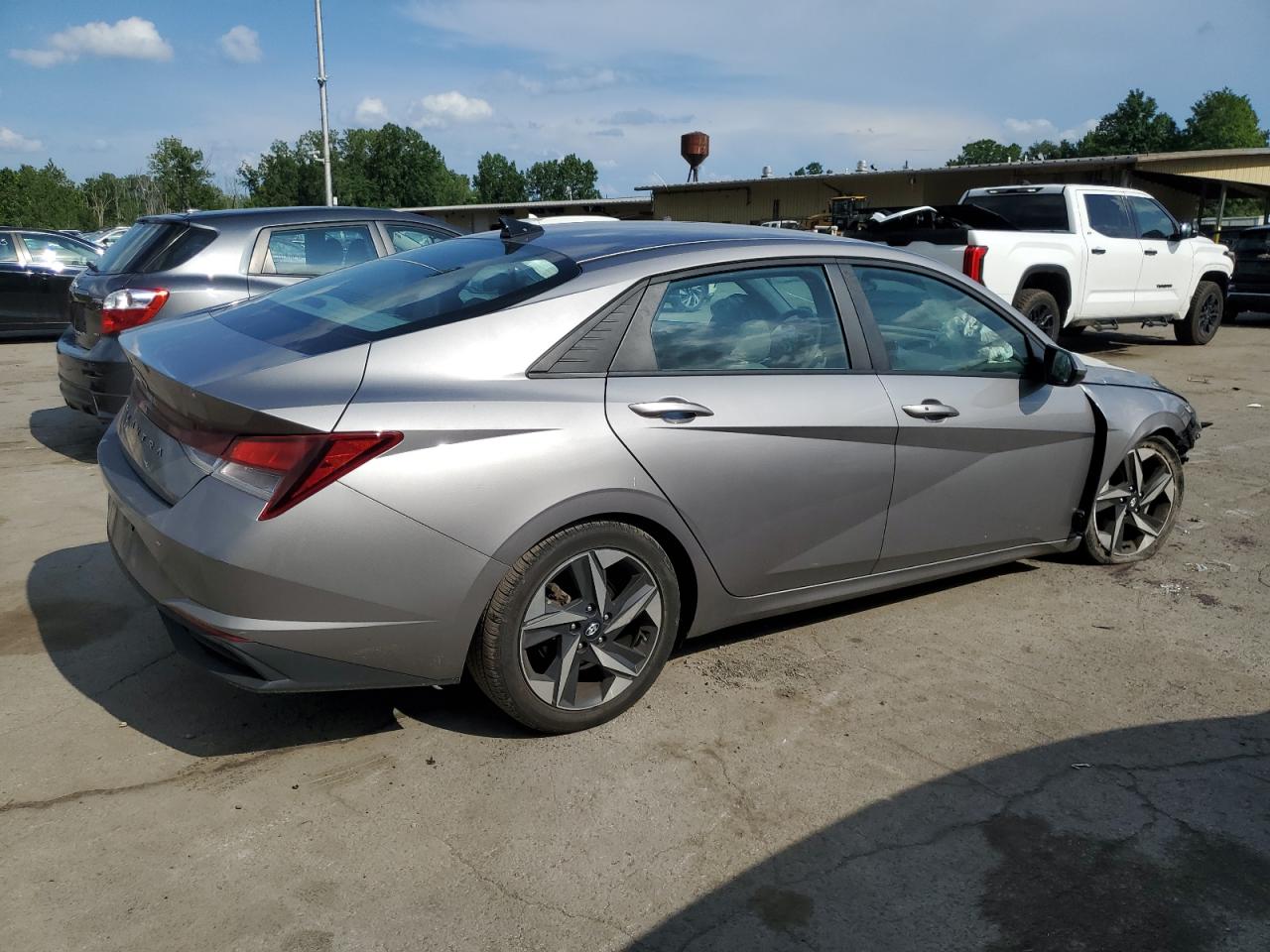 Hyundai Elantra se 2023