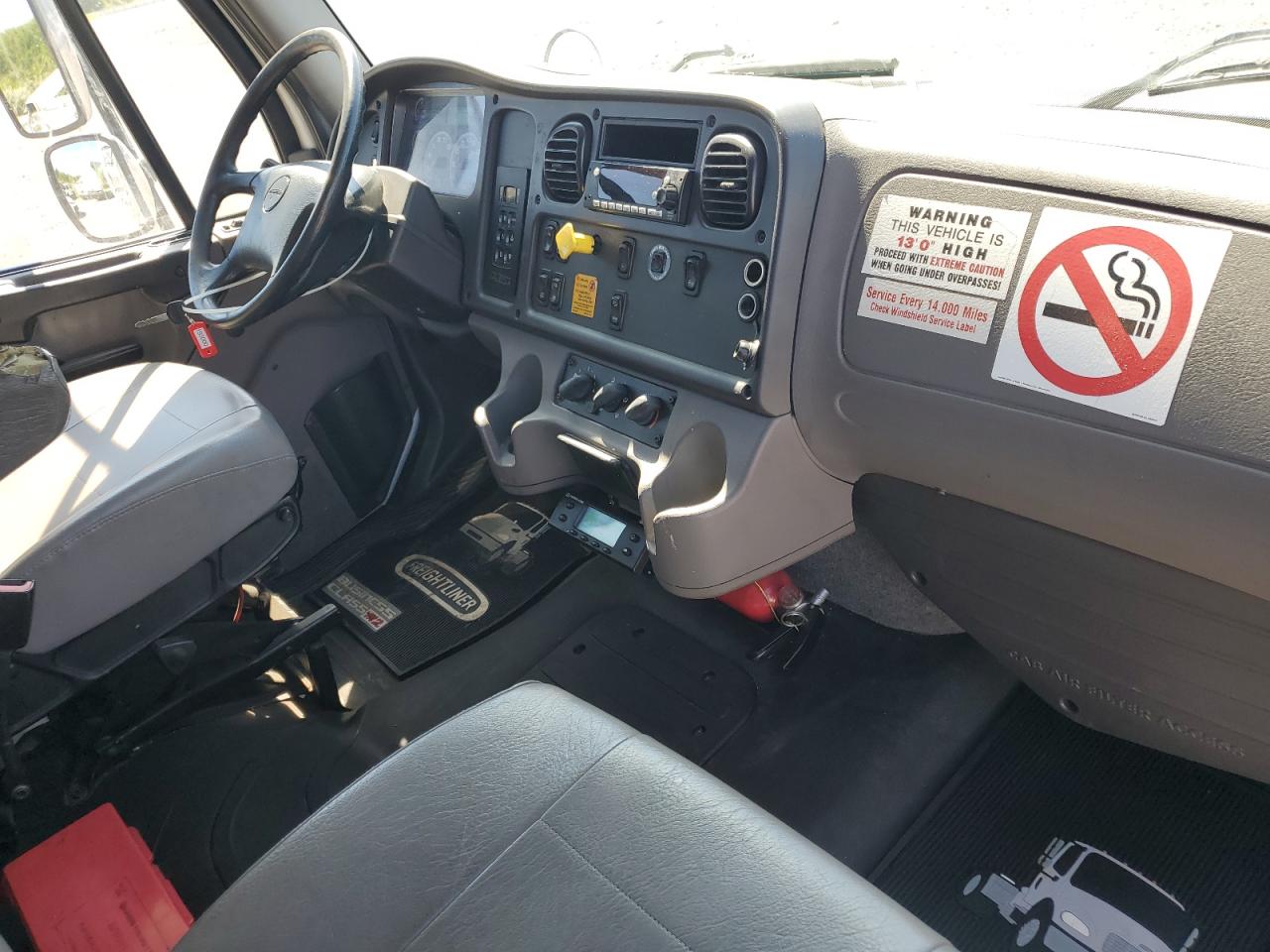 Lot #3227434375 2019 FREIGHTLINER M2 106 MED