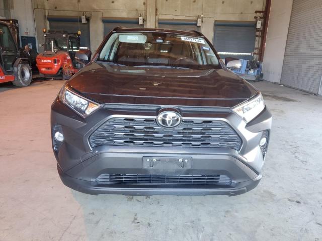 2021 TOYOTA RAV4 XLE - JTMW1RFV5MD064564
