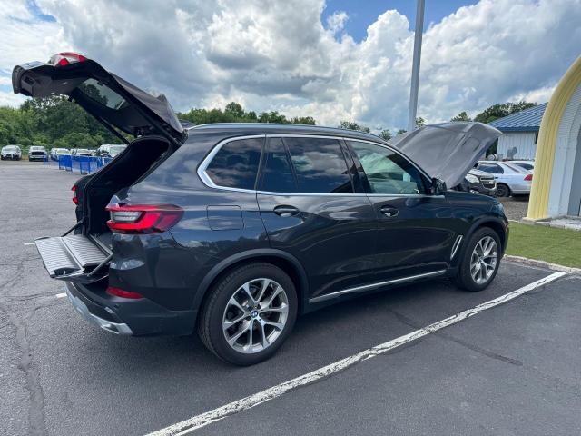 Vin: 5uxcr6c09n9k62098, lot: 64471545, bmw x5 xdrive40i 20223