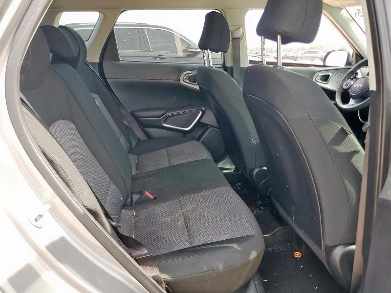 2022 KIA SOUL LX KNDJ23AU5N7827153