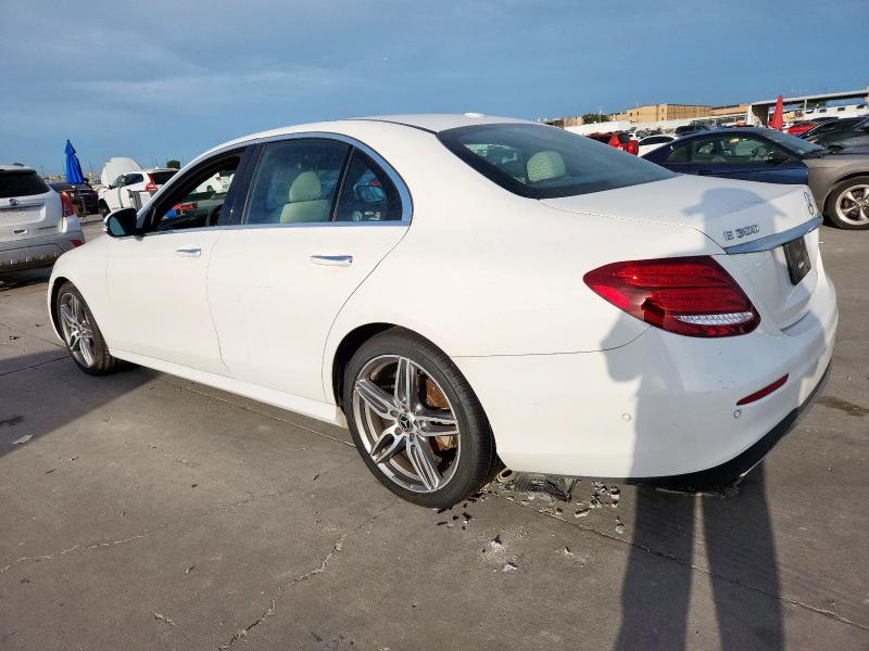 Vin: wddzf4jb4ha277372, lot: 63001435, mercedes-benz e-class 300 20172