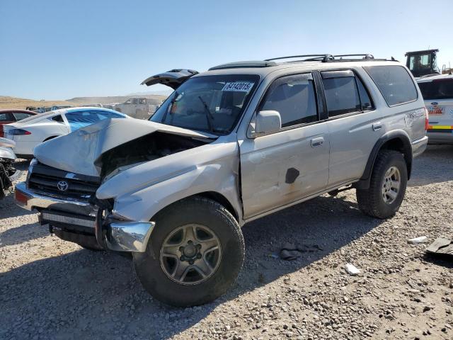 TOYOTA 4RUNNER SR