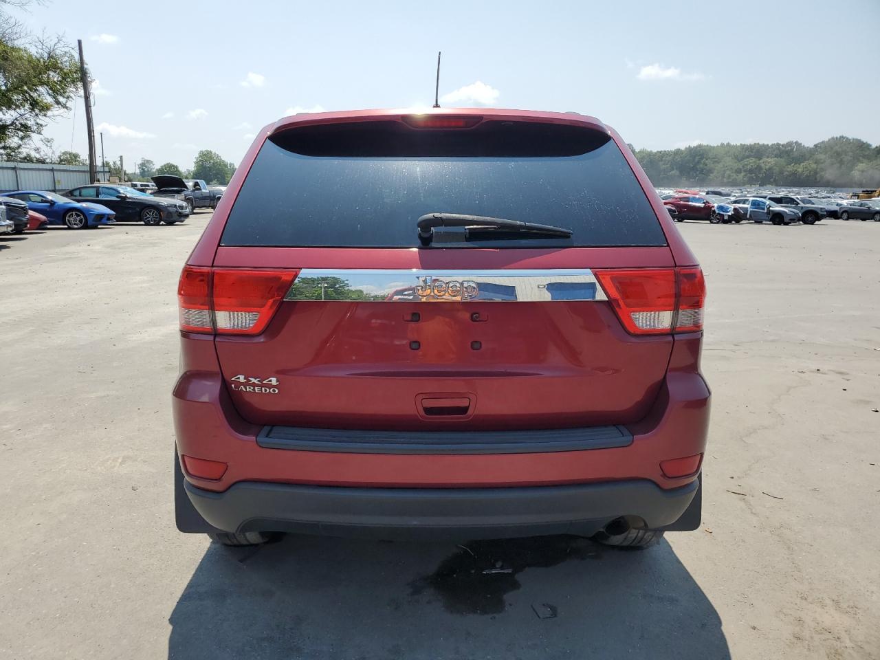 JEEP GRAND CHEROKEE LAREDO