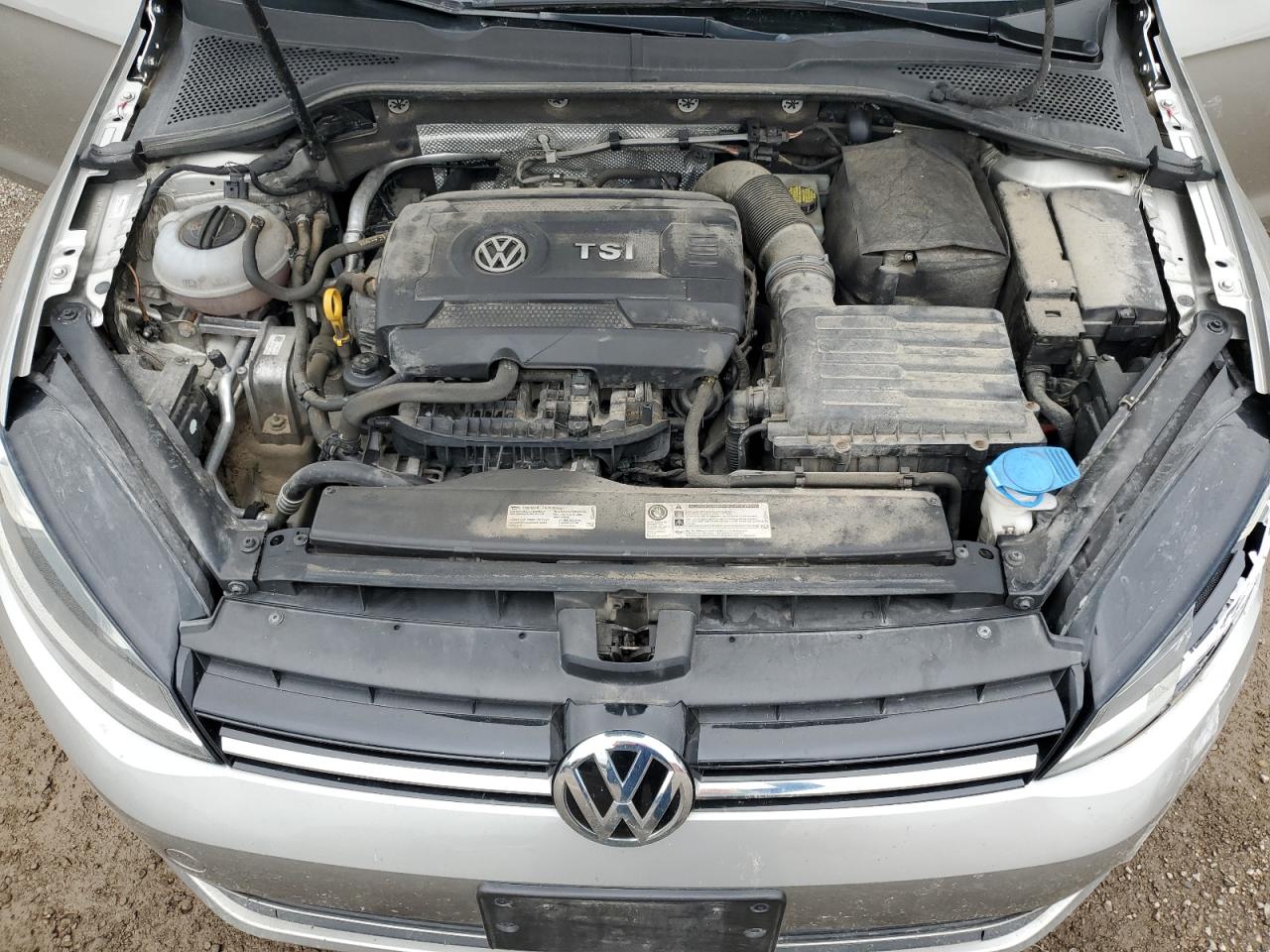 VOLKSWAGEN GOLF SPORTSVAN S