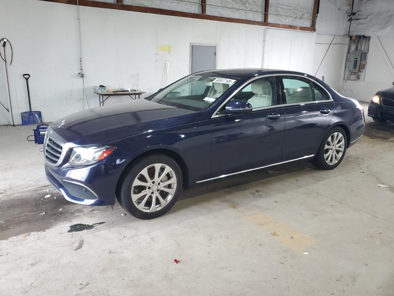 MERCEDES-BENZ E-CLASS 300 4MATIC