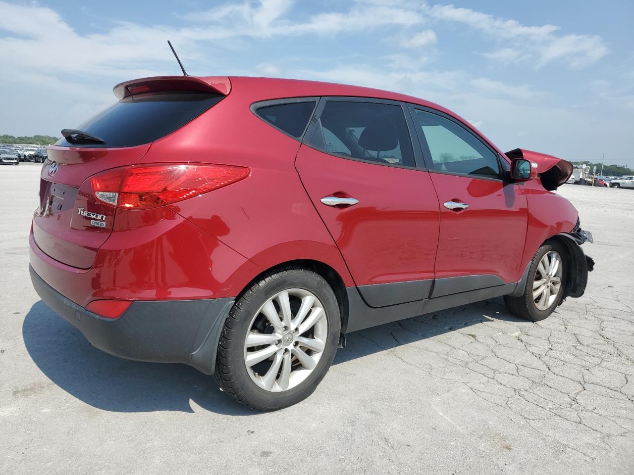 Lot #3317074991 2011 HYUNDAI TUCSON GLS