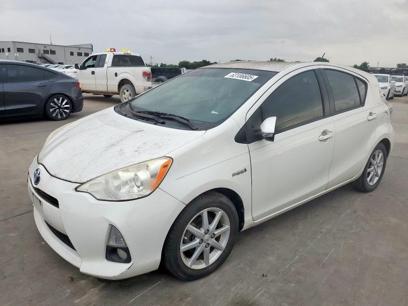 TOYOTA PRIUS C