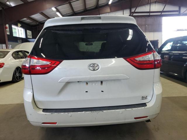 2015 TOYOTA SIENNA XLE 5TDDK3DC3FS125940