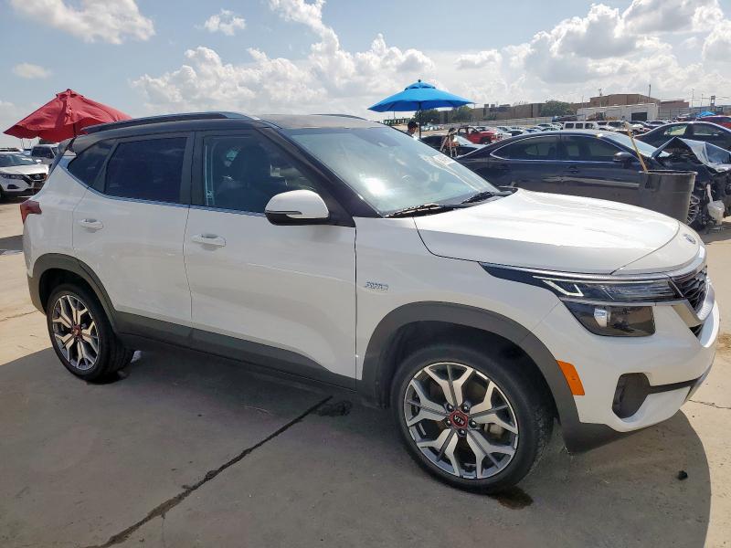 2021 KIA SELTOS S KNDEUCA2XM7117383