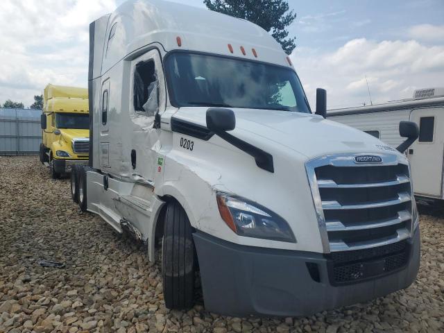 2020 FREIGHTLINER CASCADIA 1 #3304744979